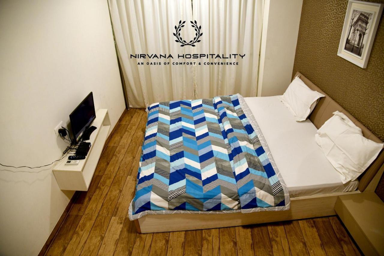 Rajhans Belliza Luxurious Studio Apartment Surate Extérieur photo