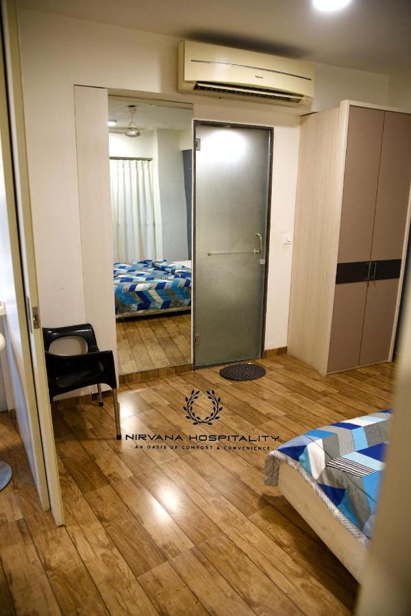 Rajhans Belliza Luxurious Studio Apartment Surate Extérieur photo